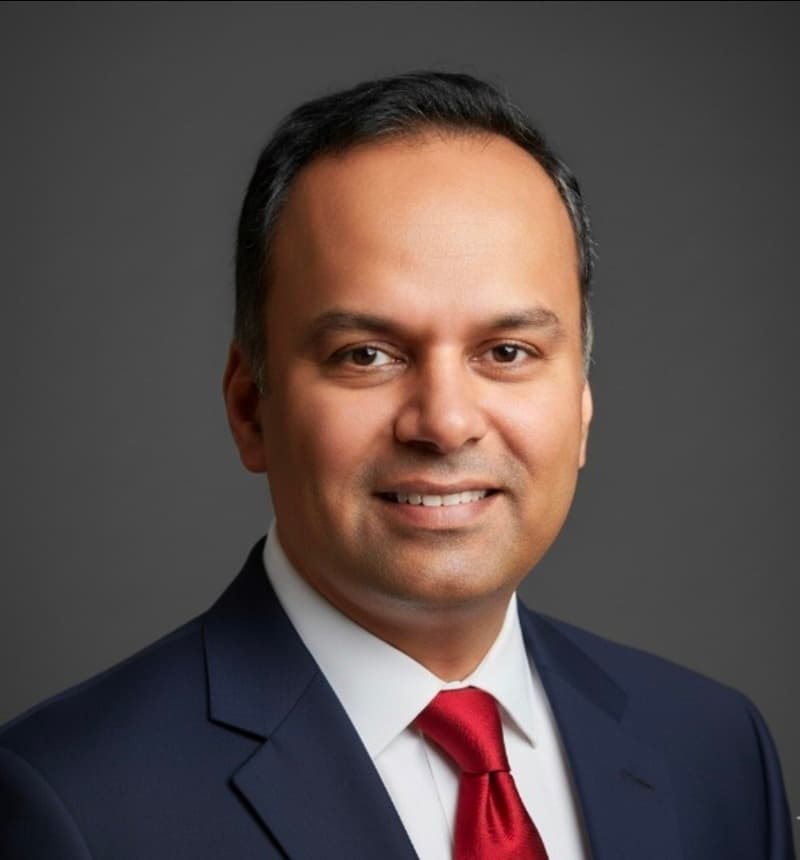 Portrait of Shahid Ahmed